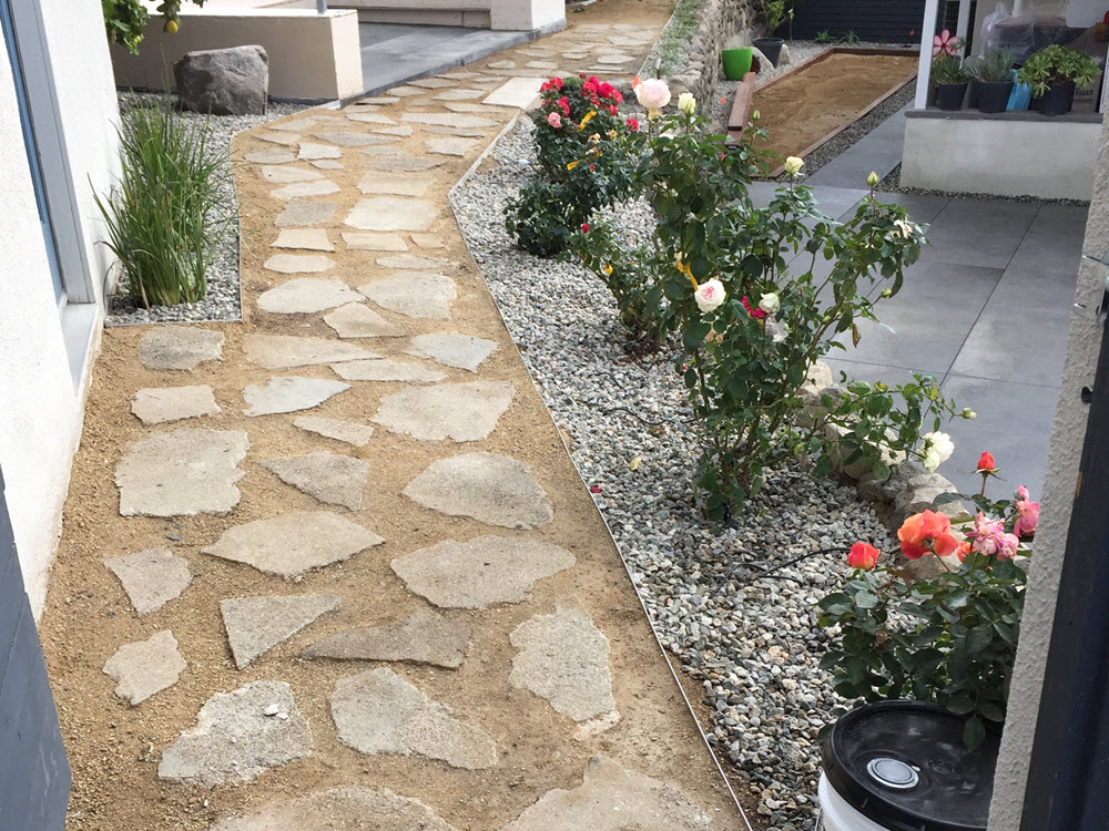 Ed's Landscaping Natural Stone Walkway